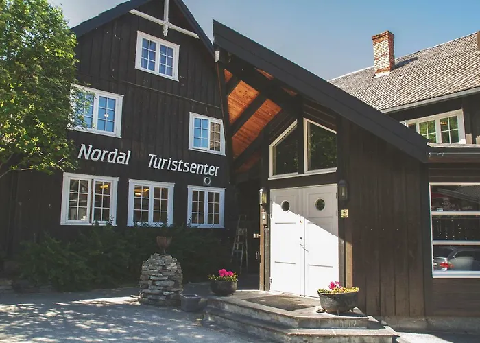 Nordal Turistsenter